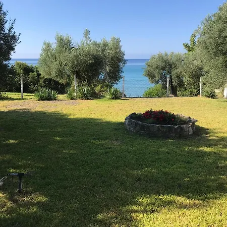 Mary's House By The Sea Mola Kalyva