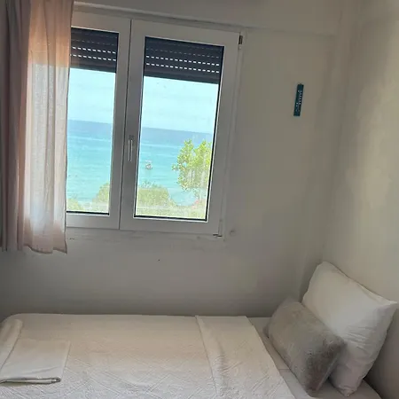 Mary's House By The Sea Holiday home Mola Kalyva