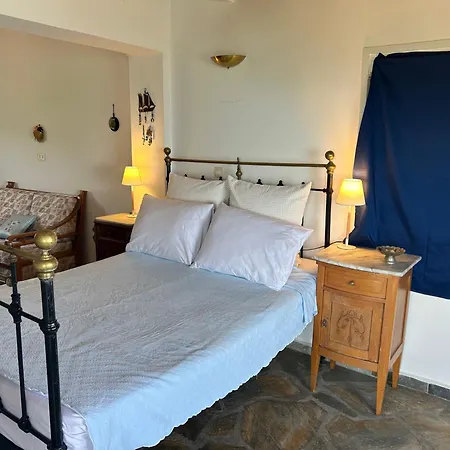 Mary's House By The Sea Holiday home Mola Kalyva