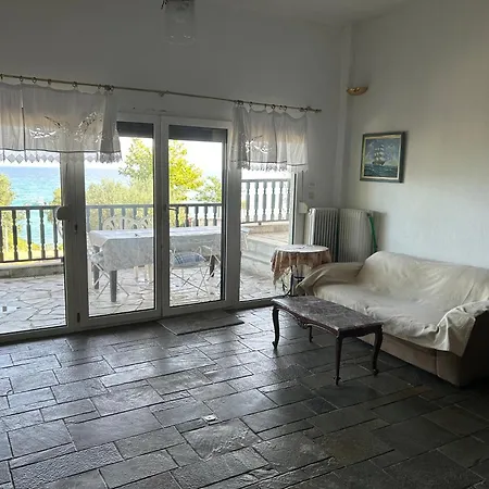 Mary's House By The Sea Mola Kalyva